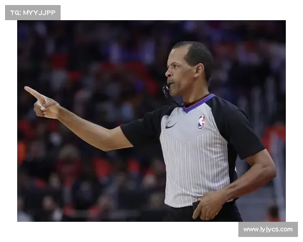 华金赛后愤怒批评裁判判罚称与13人对抗赛后删除言论引发关注